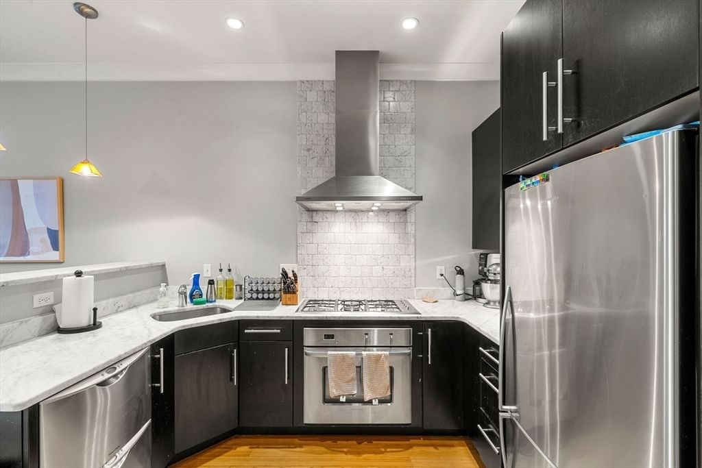 88 B Street #101 Boston — Photo 13 of 16