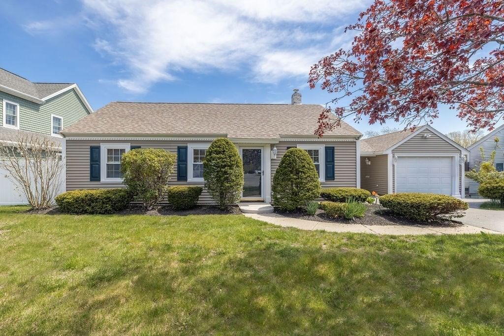 241 Walnut St Braintree — Photo 2 of 25