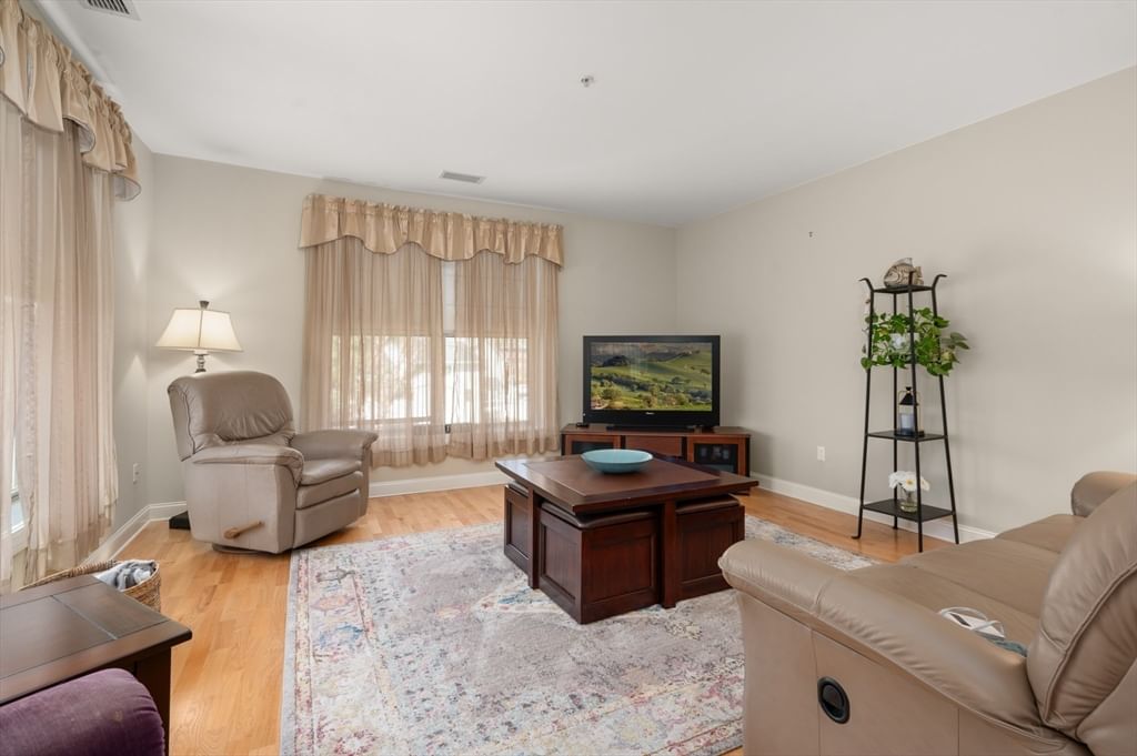 248 Albion St #324, Wakefield, MA Photo #6