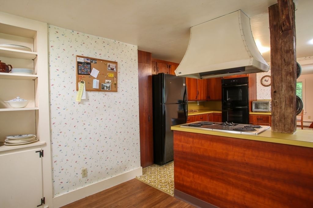 31 W Oxbow Rd, Charlemont, MA 01339 photo 2