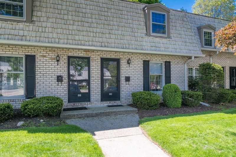 Property at 90 Plantation Dr #90, Agawam, MA 01001