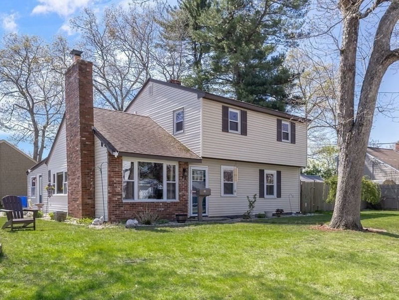 Property at 49 Wellesley Rd, Stoughton, MA 02072