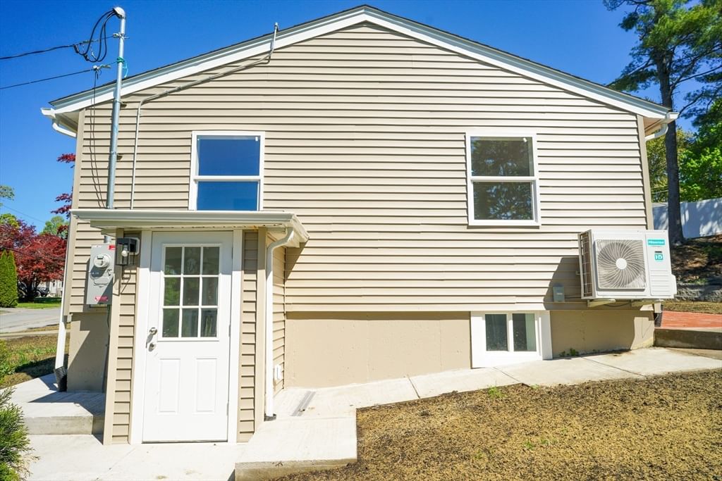 8 Sussex Ln Worcester — Photo 39 of 42