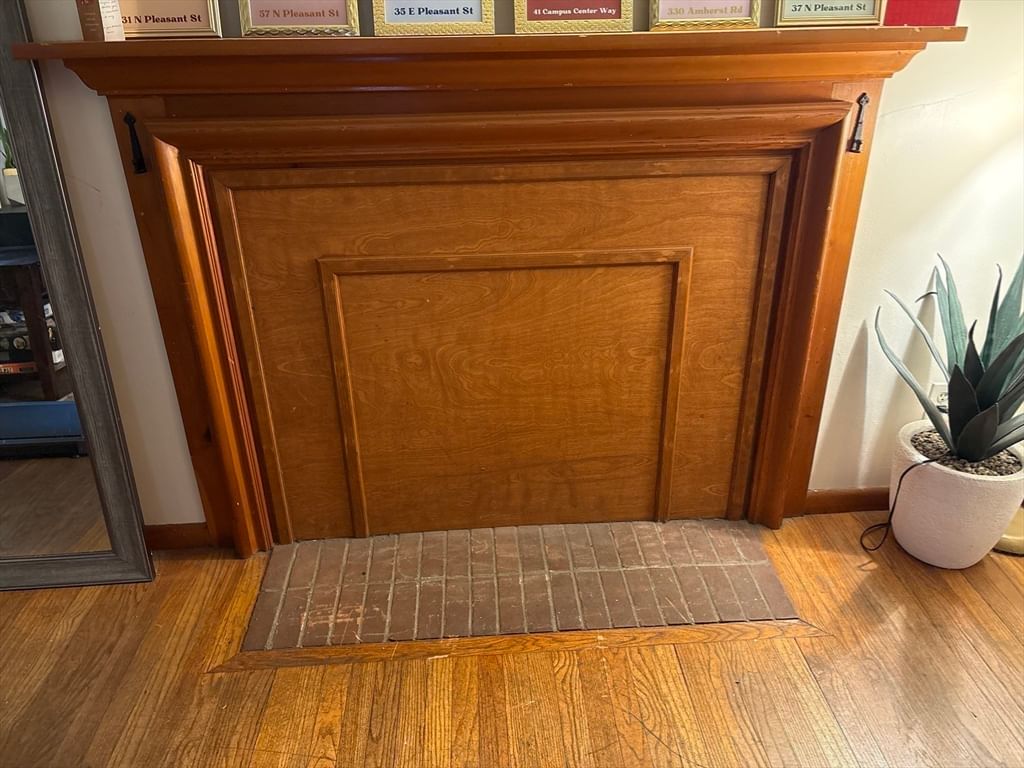 691 E Pleasant St Amherst — Photo 12 of 18