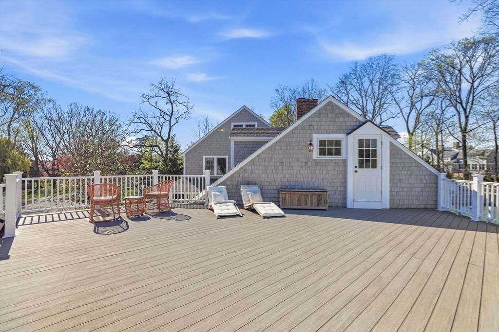 5 Seal Cove Ln Hingham — Photo 16 of 27