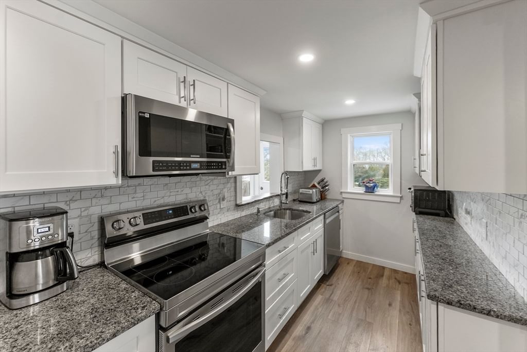 41 Bay Shore Dr Plymouth — Photo 15 of 41