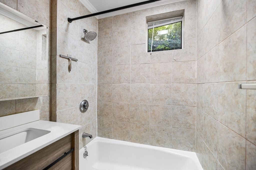 601 Franklin Street #2 Melrose — Photo 22 of 32