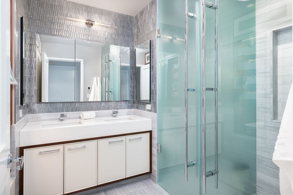 1 Dalton St #4804 Boston — Photo 11 of 19