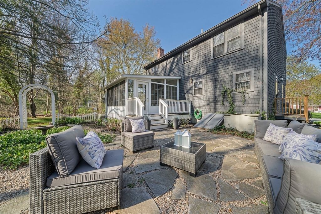 110 Country Rd Hanover — Photo 26 of 35