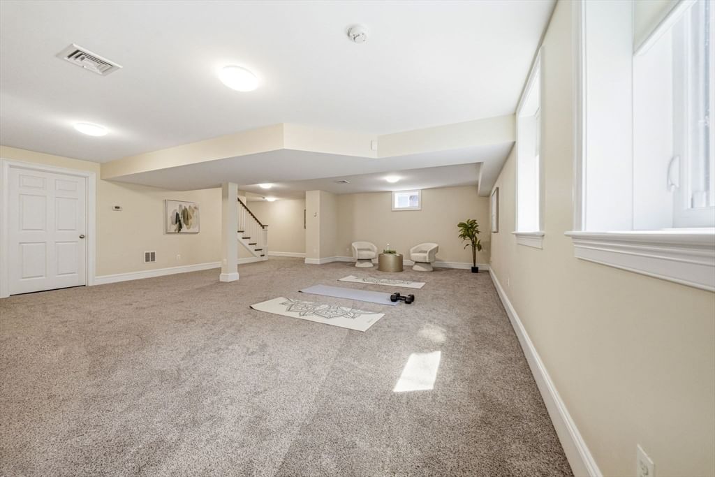 35 Marshall Rd Wellesley — Photo 32 of 42