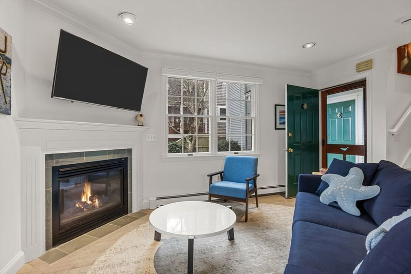 Property at 32 Alden St #3, Provincetown, MA 02657