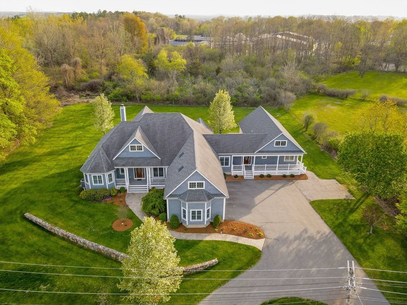 Property at 1030 North St, Tewksbury, MA 01876