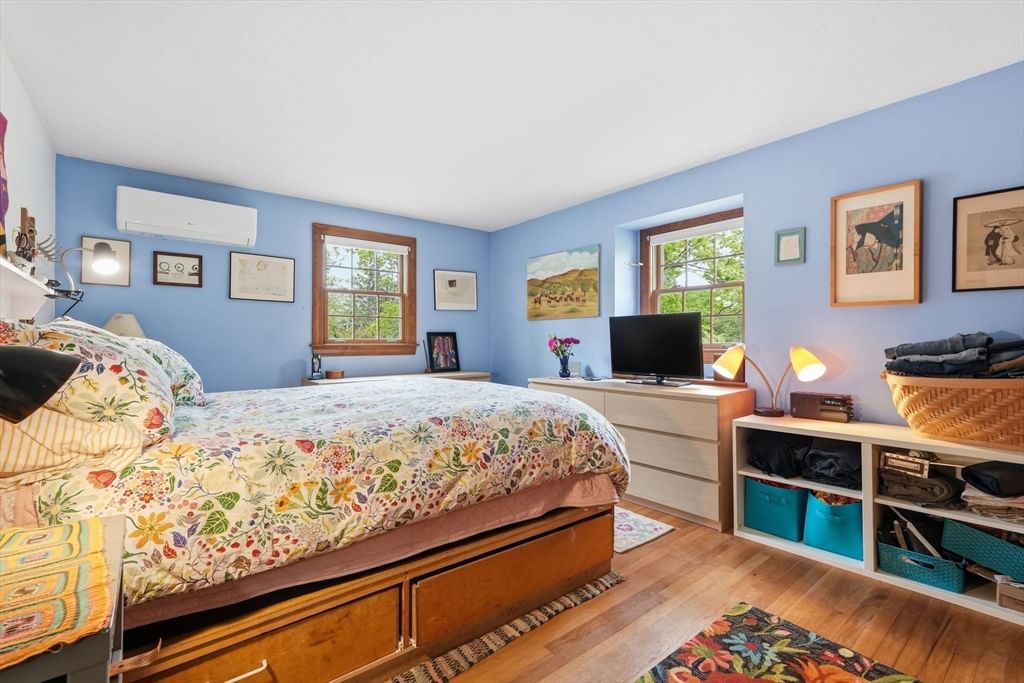 6 Woodlawn Rd, Hadley, MA 01035 photo 4