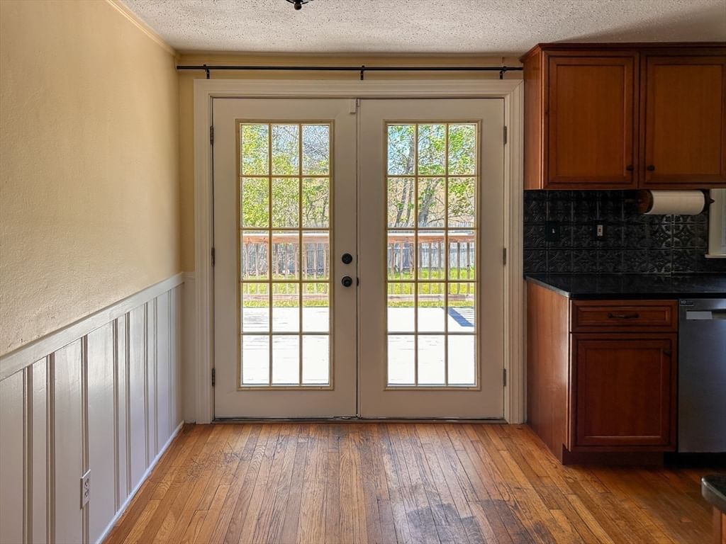 78 King Street Ludlow — Photo 10 of 18