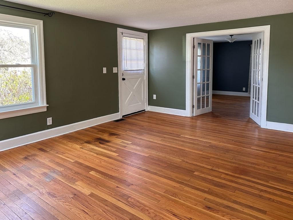 78 King Street Ludlow — Photo 13 of 18