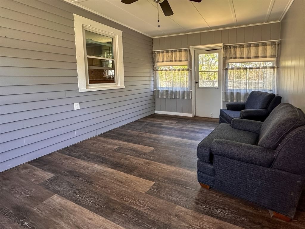 78 King Street Ludlow — Photo 17 of 18