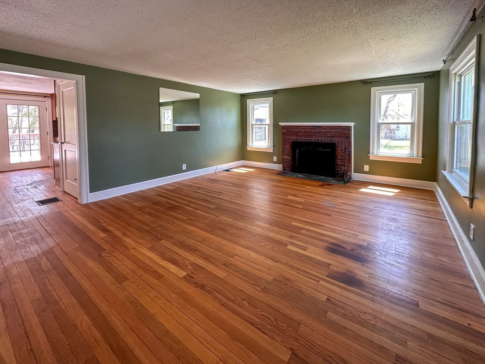 78 King Street Ludlow — Photo 11 of 18