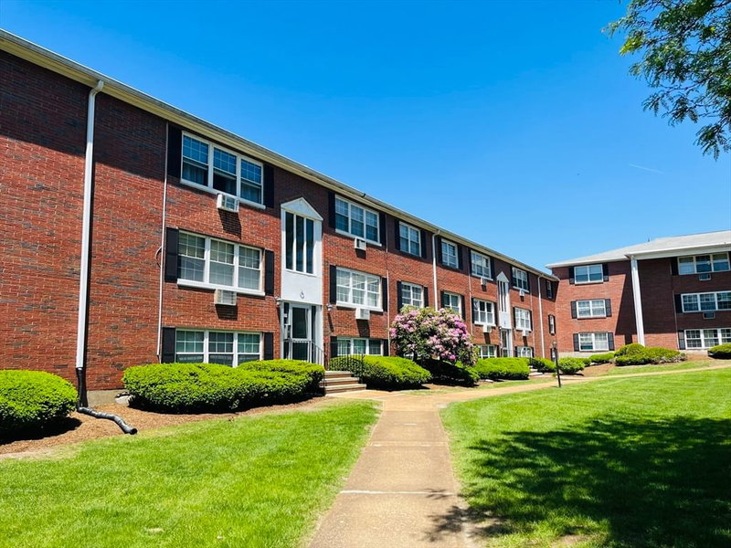 Property at 8 Tara Drive #7, Weymouth, MA 02188