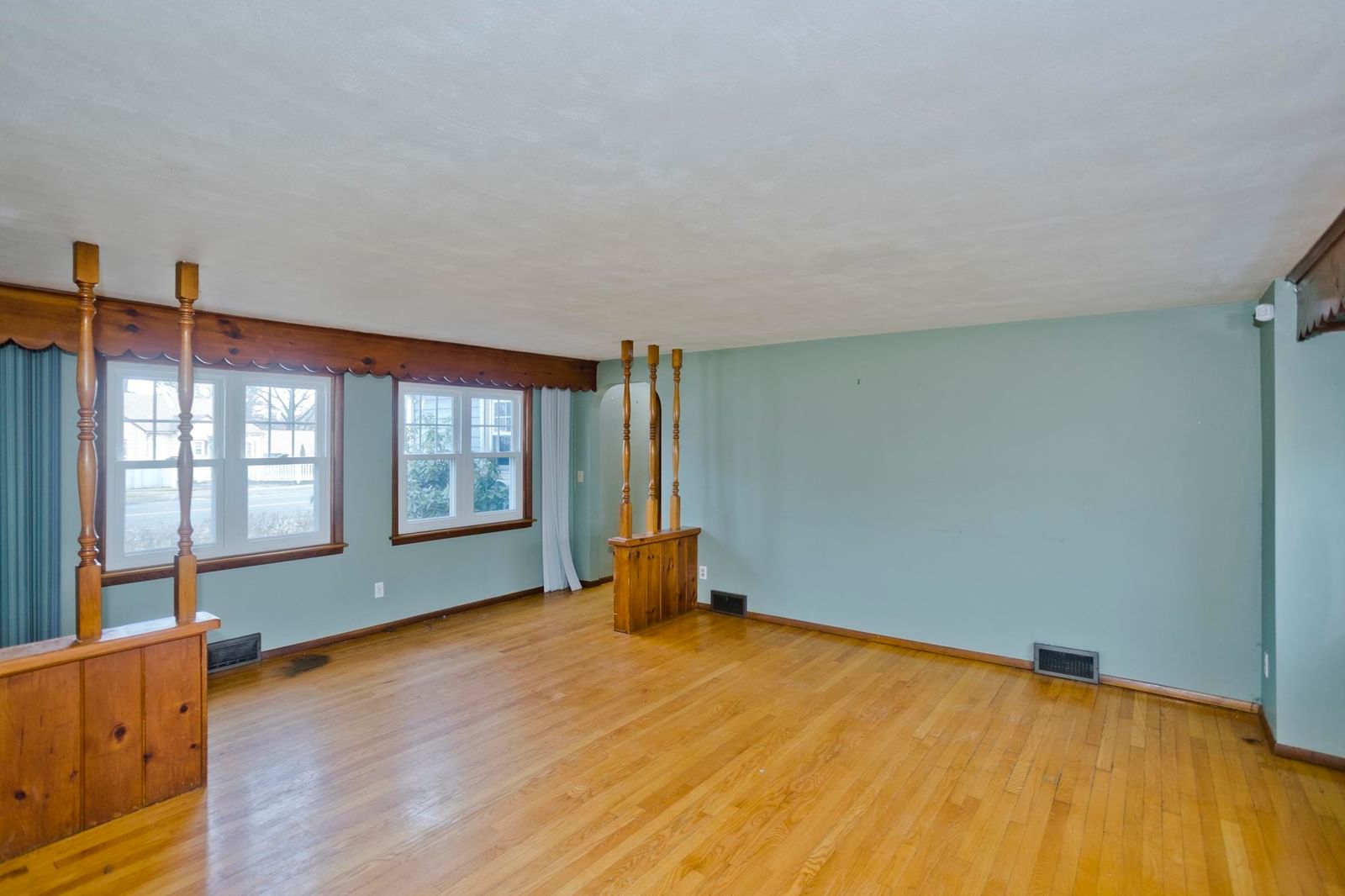 185 East St Springfield — Photo 9 of 25