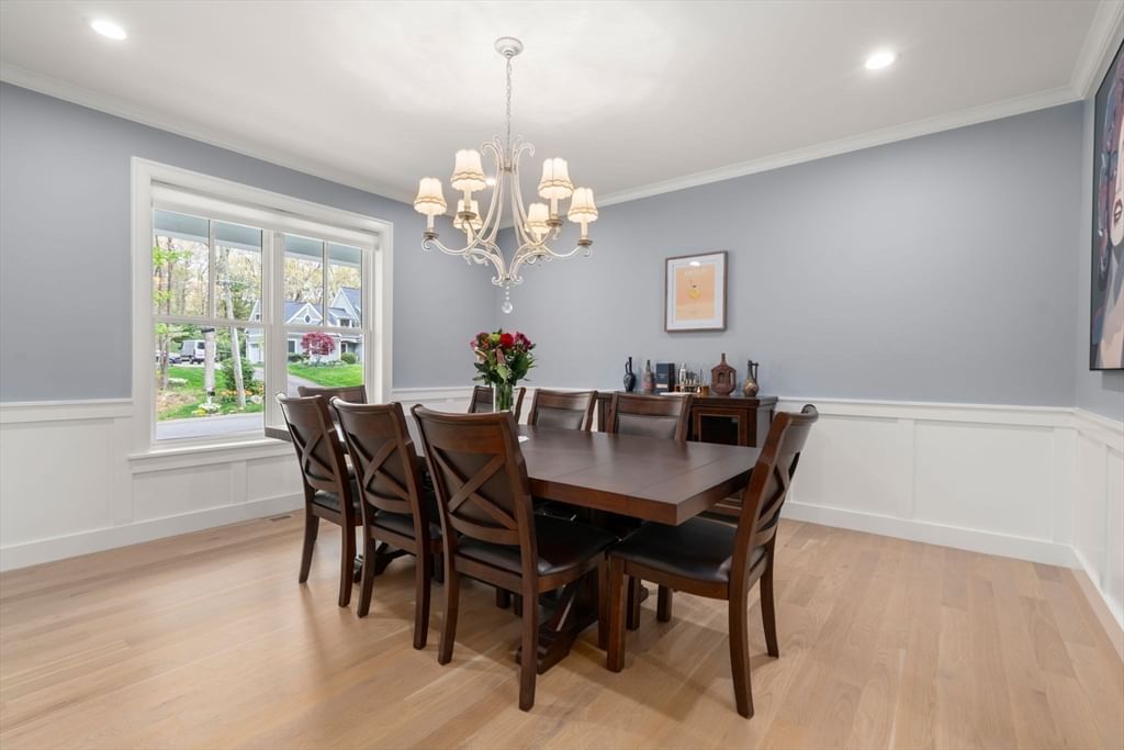 55 Oakdale Ave Weston — Photo 13 of 42