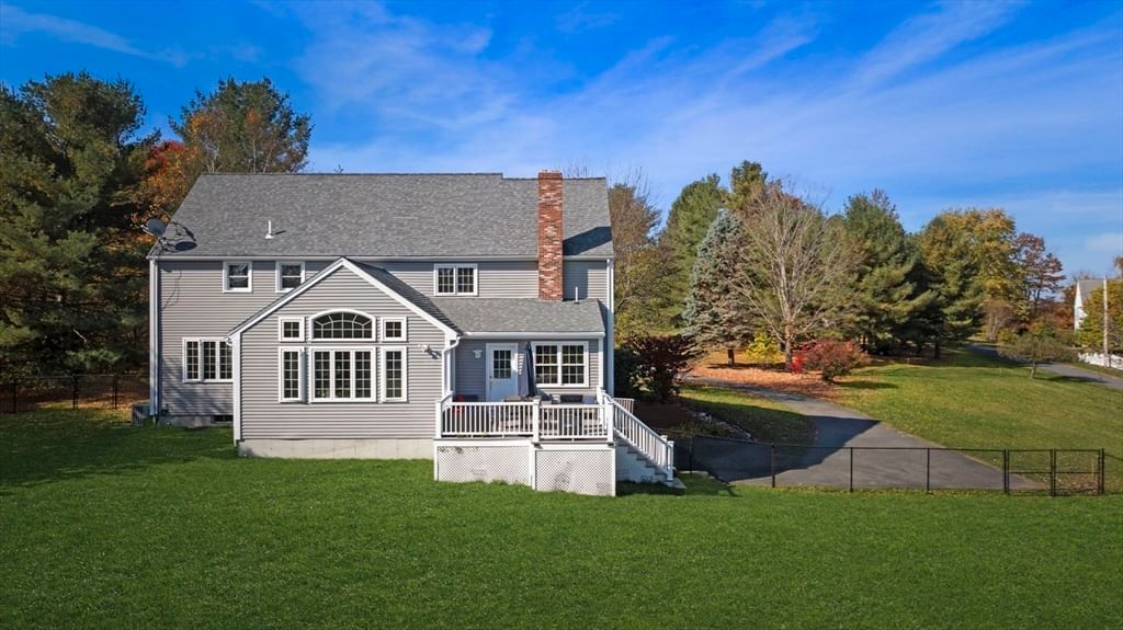 103 Barker St North Andover — Photo 9 of 42