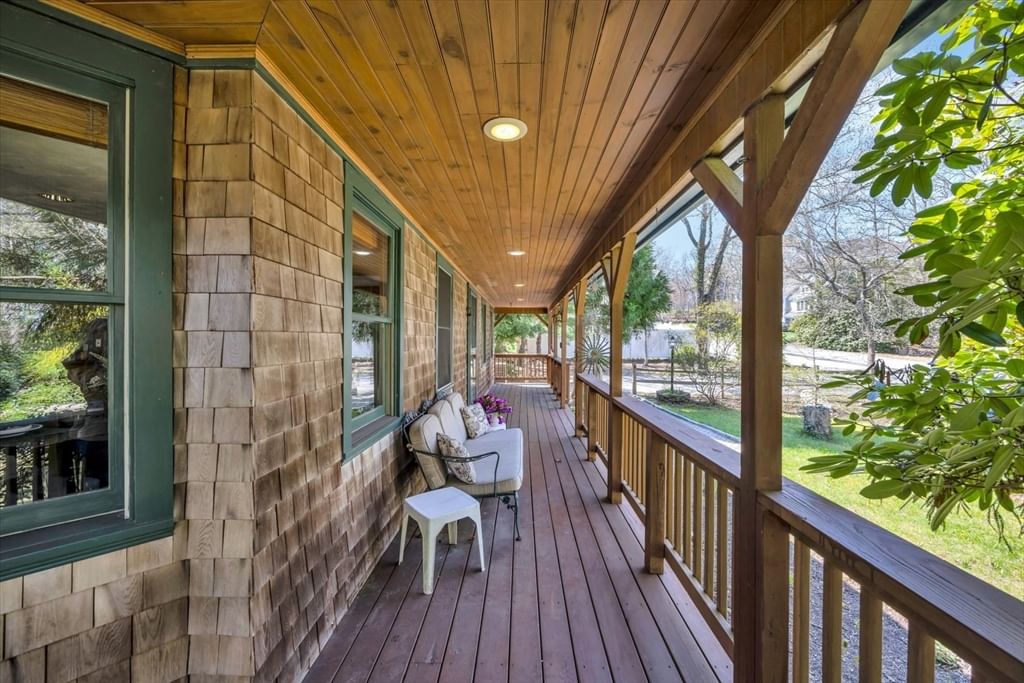 34 Hilltop Dr Bourne — Photo 3 of 42
