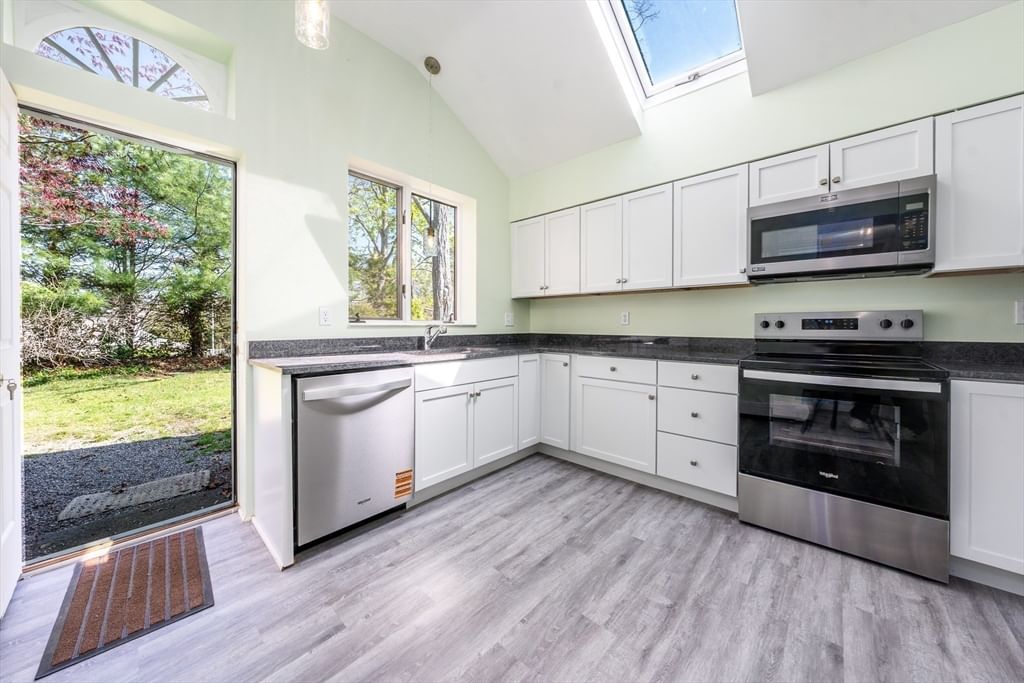 50 Silver Oak Rd, Eastham, MA 02642 photo 2