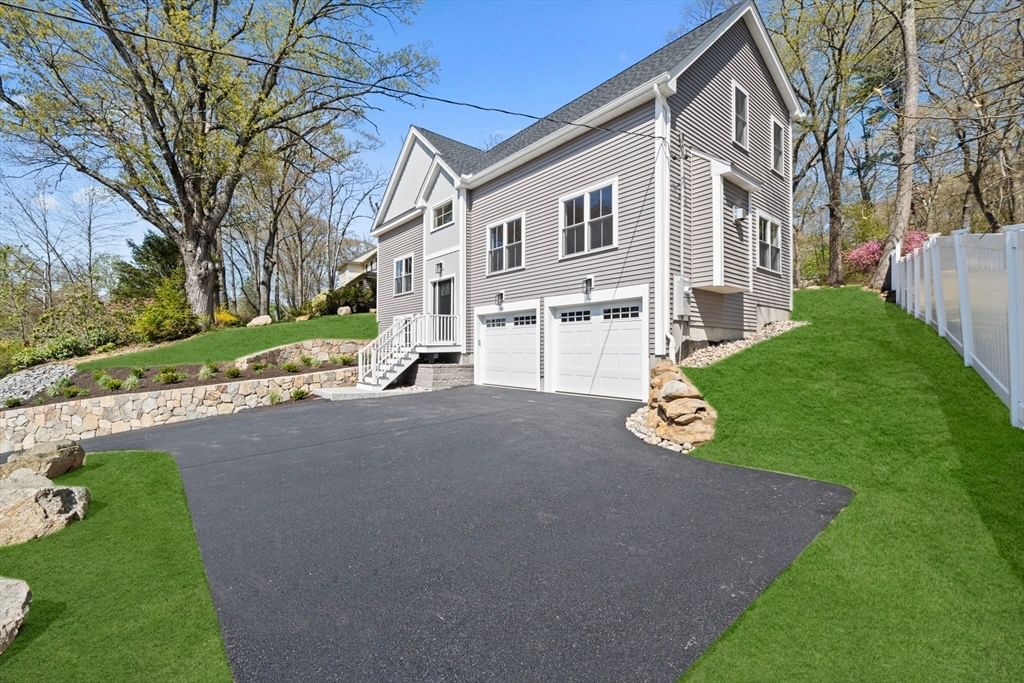 301 Maple Shrewsbury — Photo 32 of 33