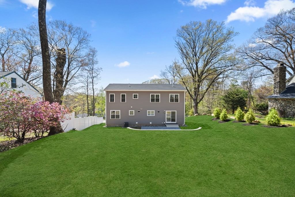 301 Maple Shrewsbury — Photo 33 of 33