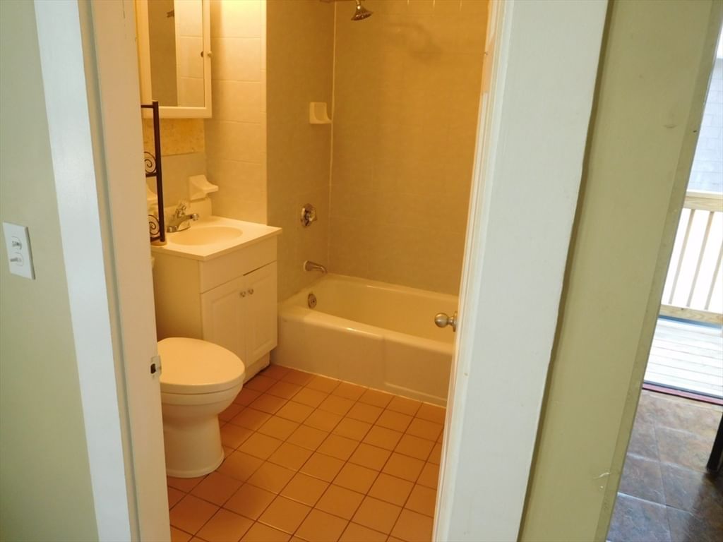 67 Washington Street Weymouth — Photo 17 of 42