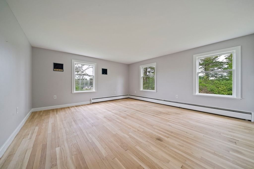 8 Conway Lane Foxboro — Photo 20 of 40