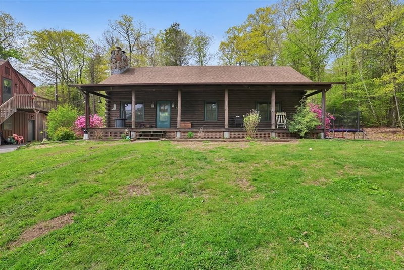 Property at 41 Woronoco Rd, Blandford, MA 01008