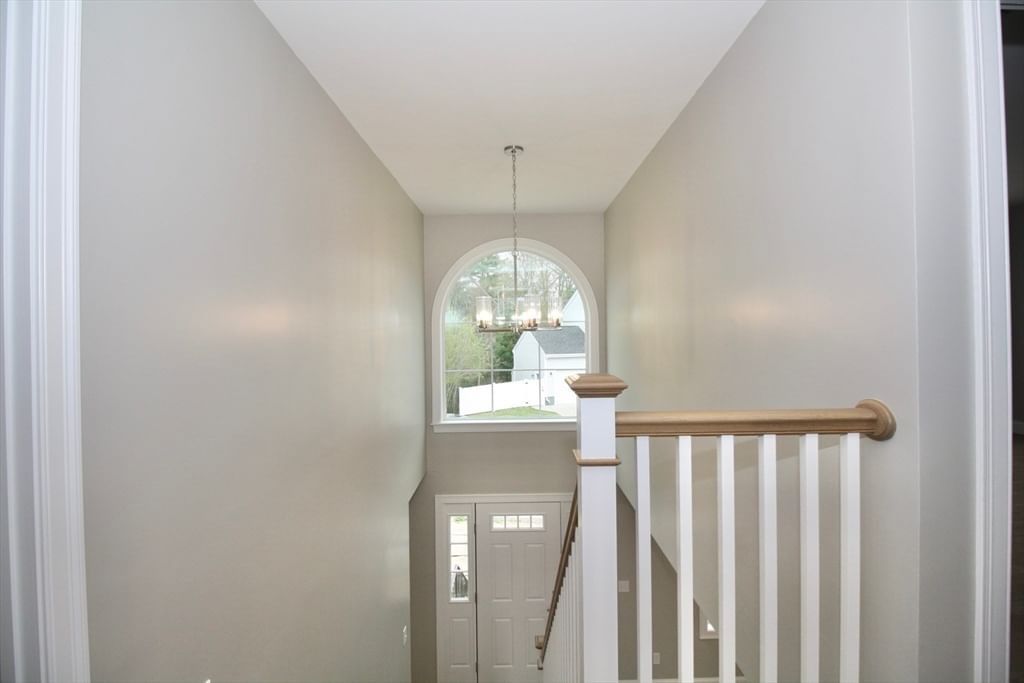 47 Seth Daniel Drive New Bedford — Photo 21 of 42