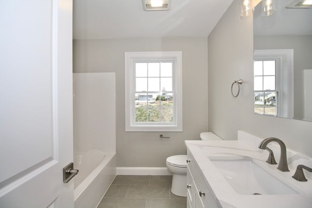 47 Seth Daniel Drive New Bedford — Photo 36 of 42