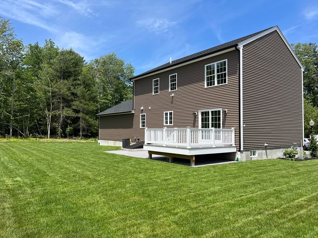 47 Seth Daniel Drive New Bedford — Photo 41 of 42