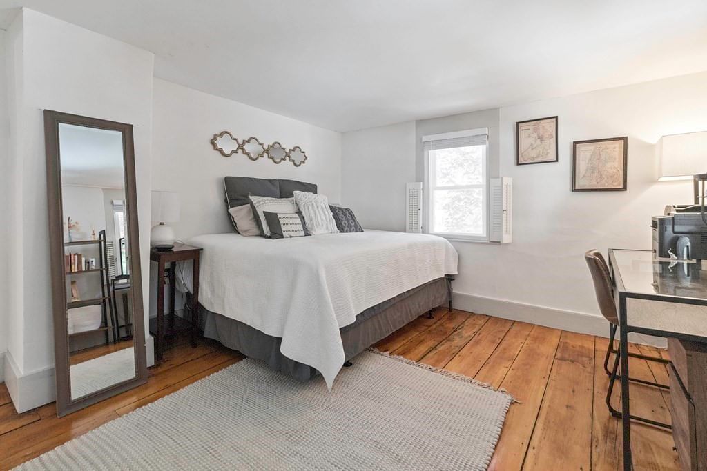 54 Ashland St Newburyport — Photo 22 of 33