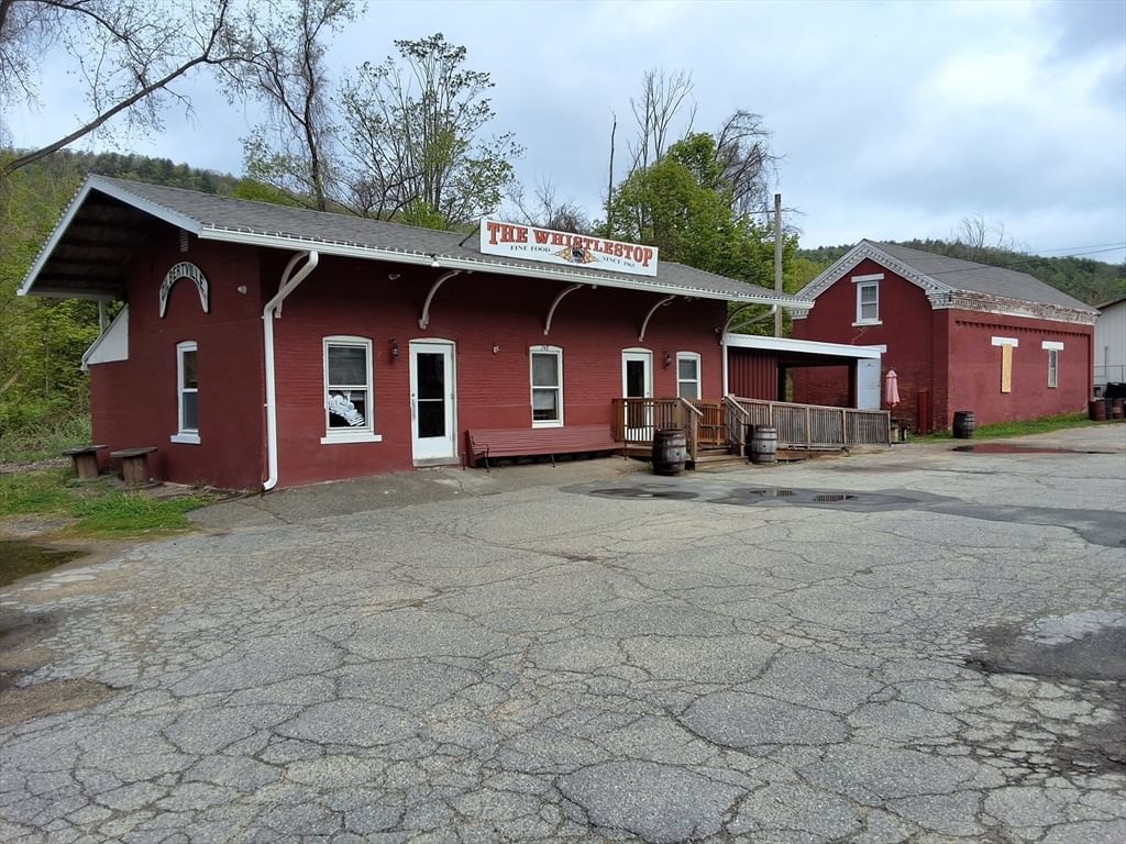 248 Main St, Hardwick, MA 01031 photo 2