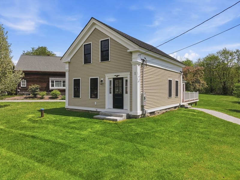 Property at 1 Barre Road Cut Off, Hubbardston, MA 01452