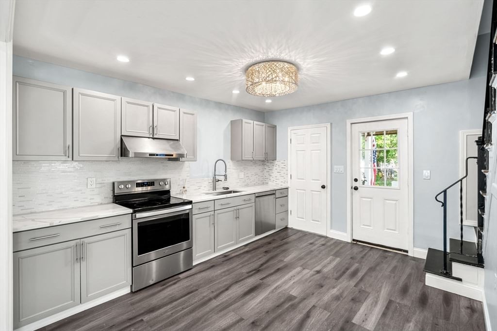 150 E Meadow, Lowell, MA Photo #4