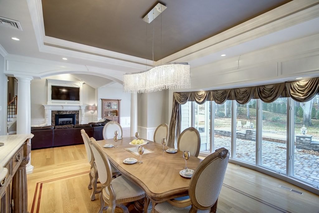 186 Tanglewood Drive Longmeadow — Photo 16 of 42
