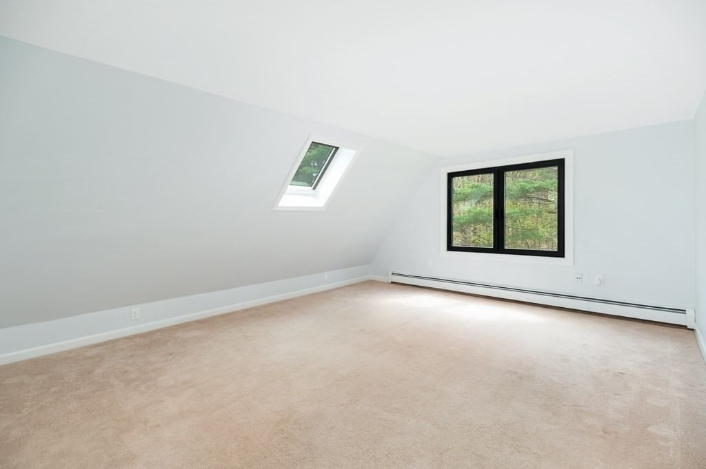 40 Sagamore Street Hamilton — Photo 31 of 41