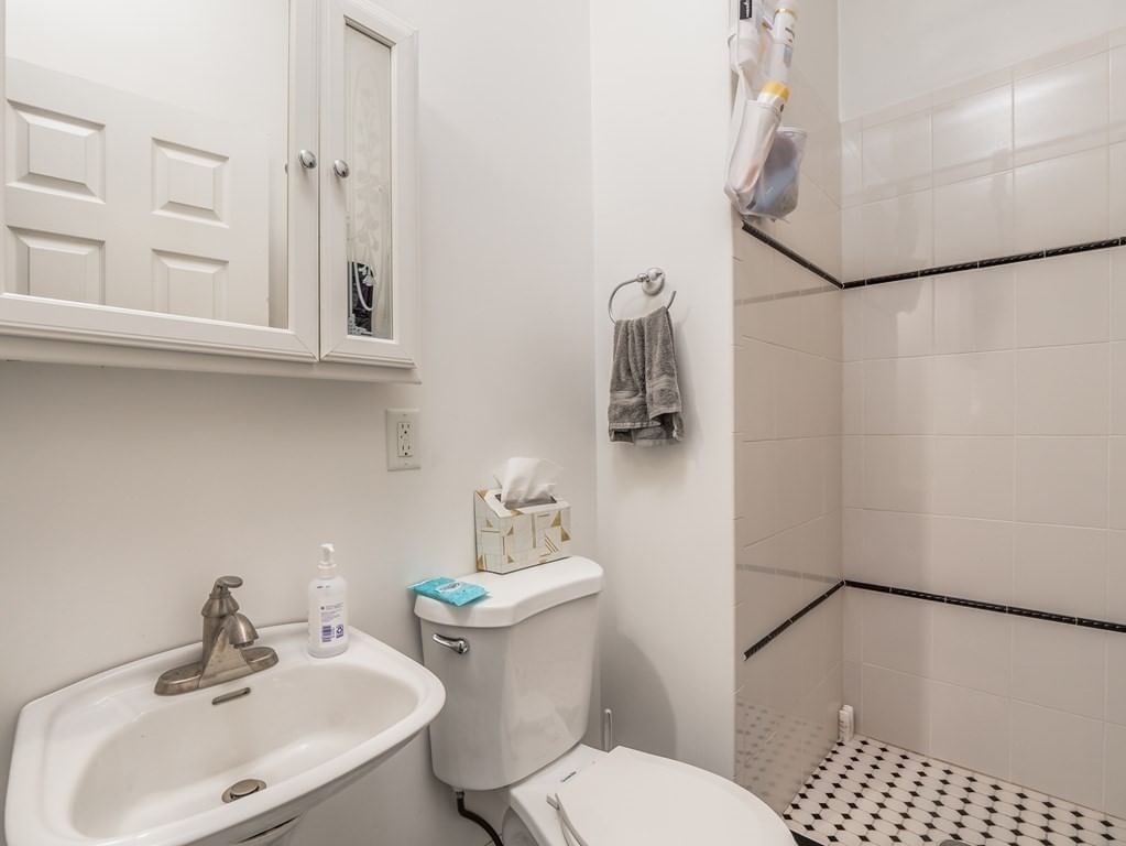 30 Gloucester Street #3 Boston — Photo 15 of 19