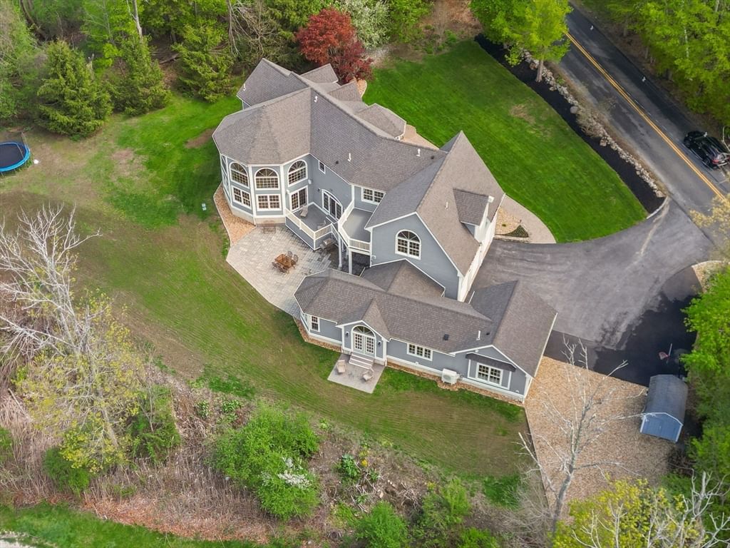 41 Baldpate Rd Georgetown — Photo 2 of 42