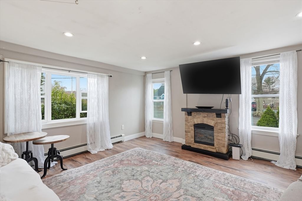 9 Saunders Road Lynn — Photo 6 of 40
