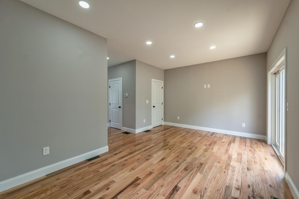 364 High St #0 Fall River — Photo 14 of 36
