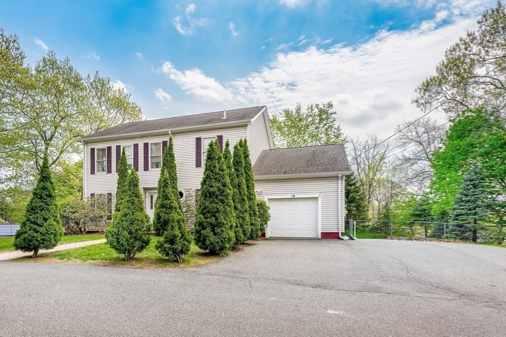 19 Pinehurst Ave, Saugus, MA, 19 Pinehurst Ave, Saugus, MA Photo #29