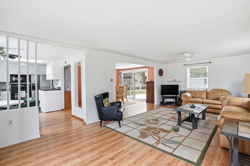 94 Edgewater Drive Wareham — Photo 15 of 34