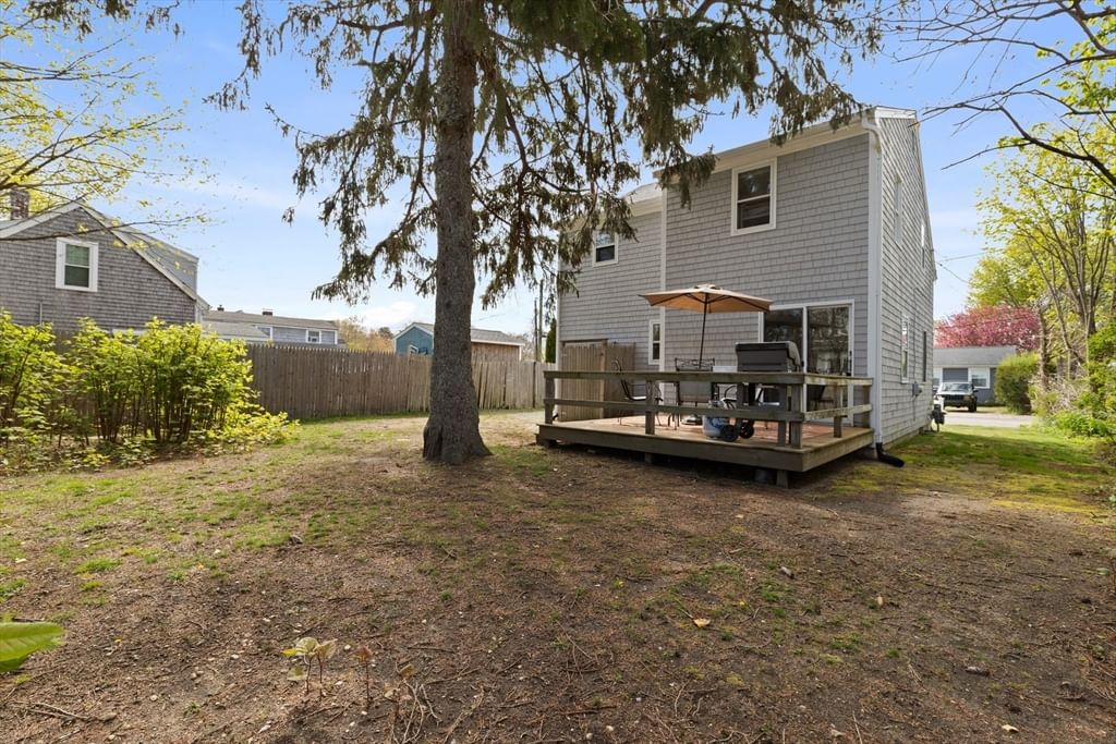 5 Rosetta St Yarmouth — Photo 25 of 32