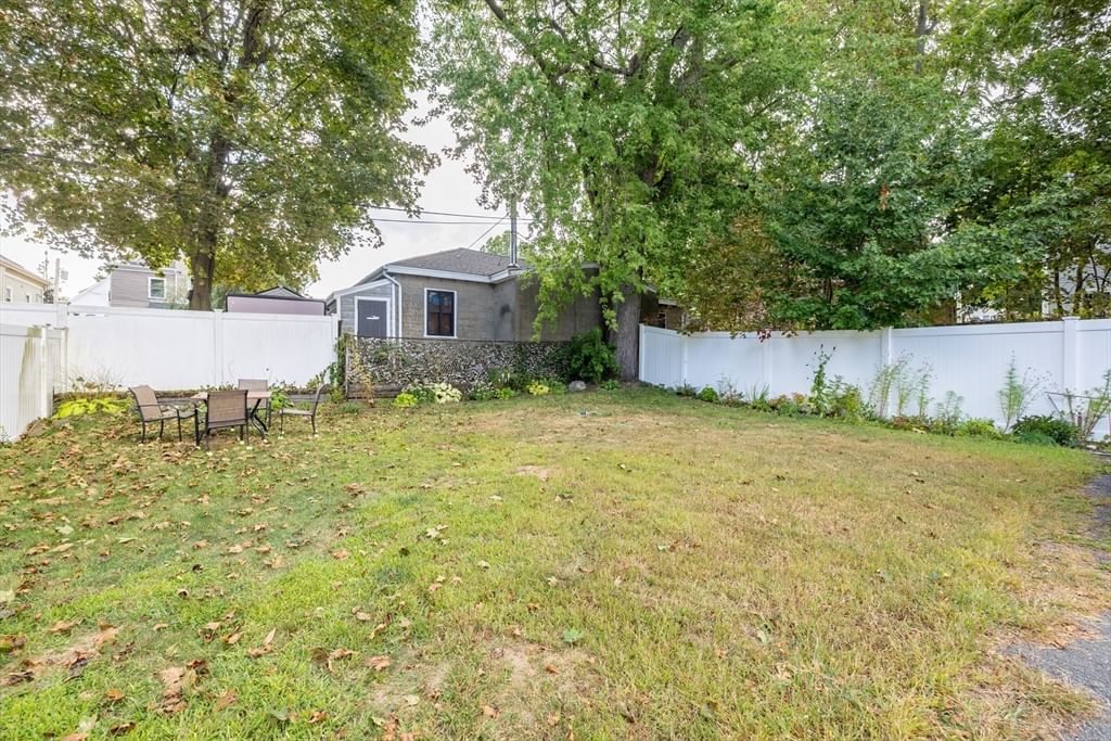137 North St #3 Salem — Photo 16 of 21