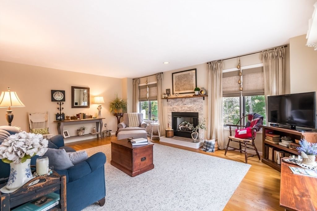 6 Aspen Rd #6 Bourne — Photo 11 of 40